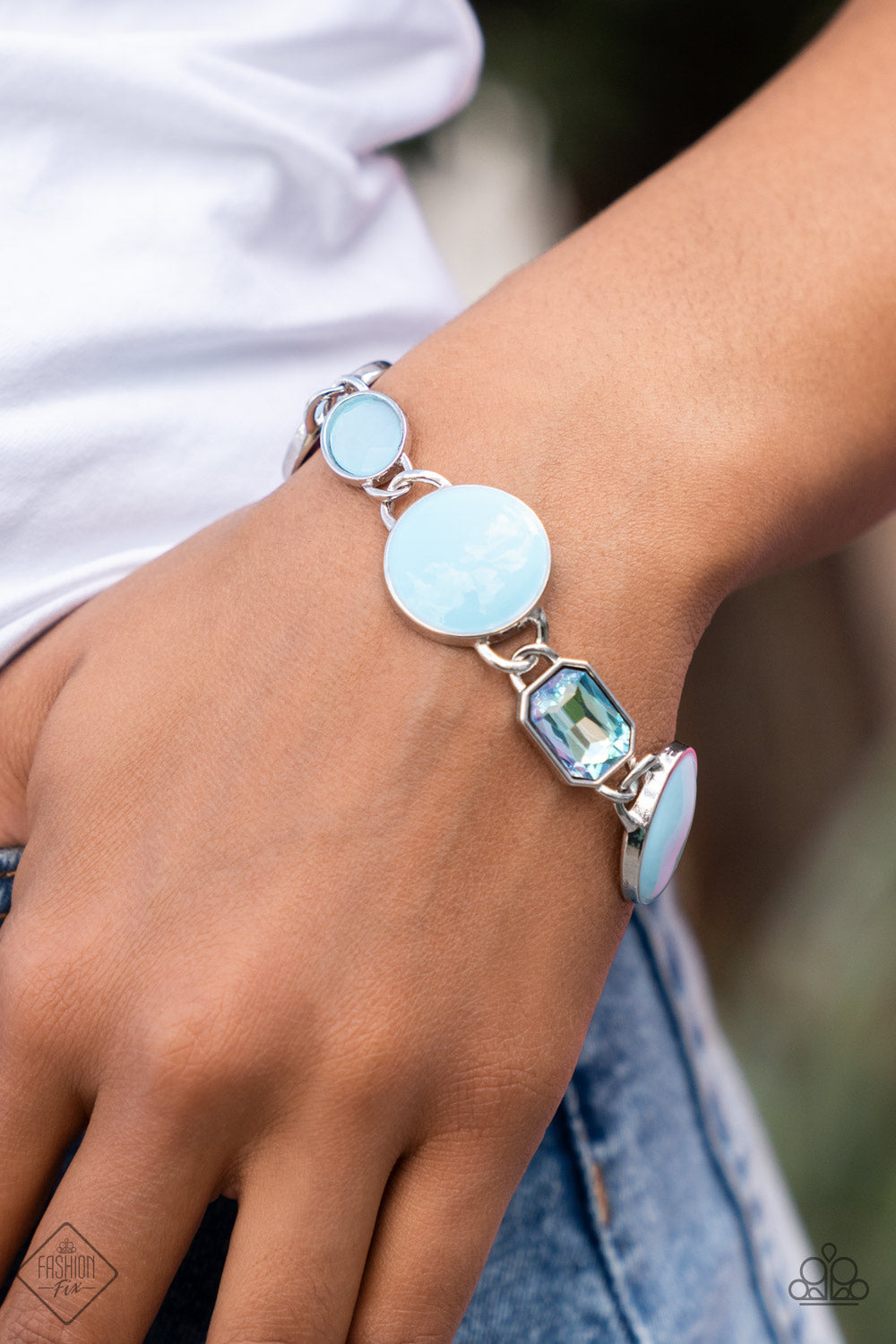 Glimpses of Malibu - Fashion Fix Set - May 2022 - Dare2bdazzlin N Jewelry
