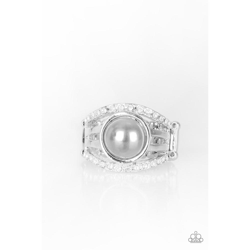 A Big Break Silver Ring - Paparazzi - Dare2bdazzlin N Jewelry