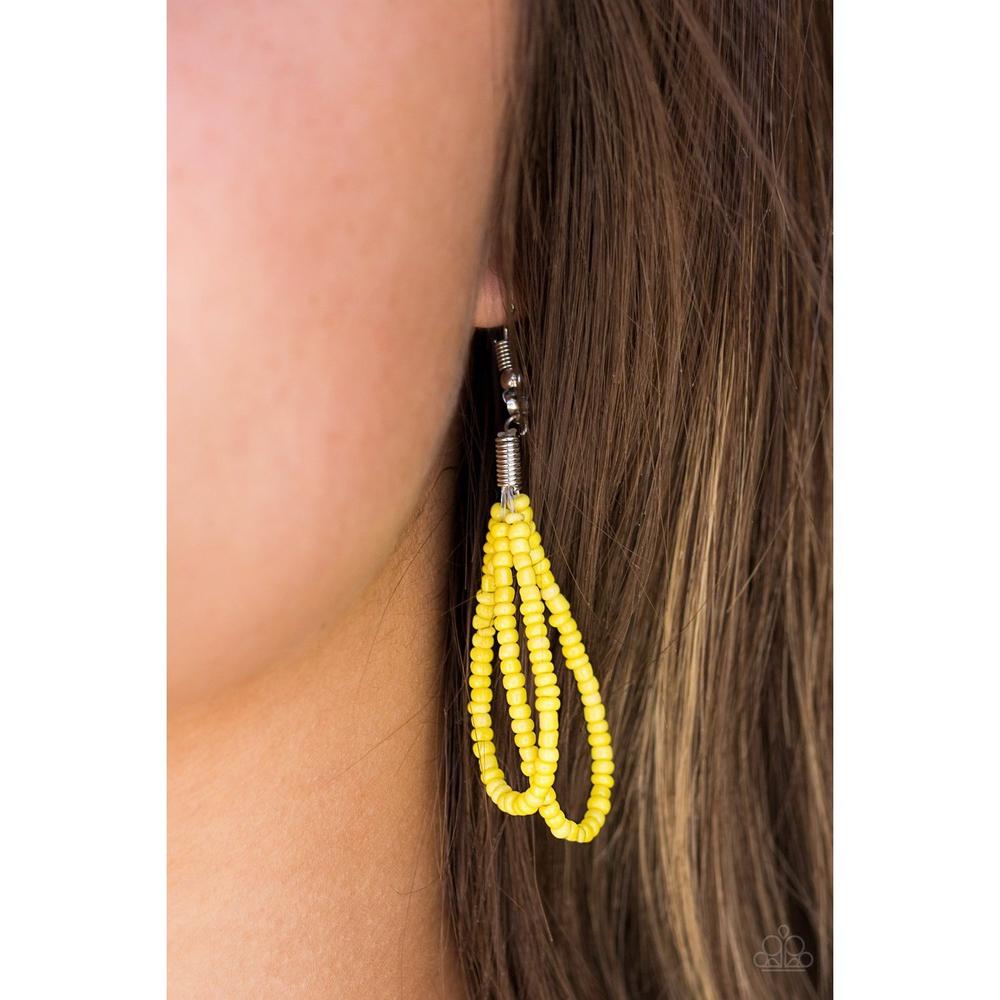 A Standing Ovation - Yellow Necklace - Paparazzi - Dare2bdazzlin N Jewelry