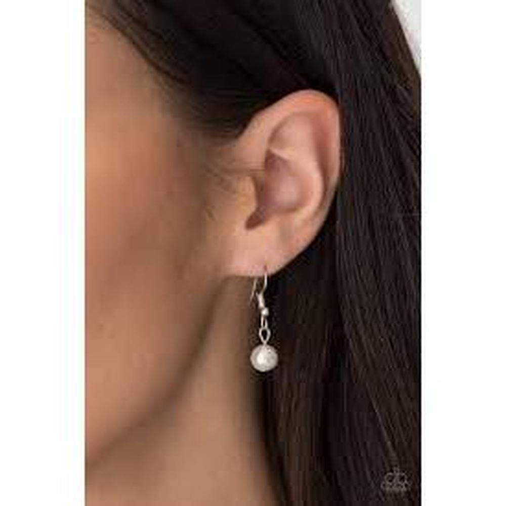 Absolutely Brilliant White Necklace - Paparazzi - Dare2bdazzlin N Jewelry