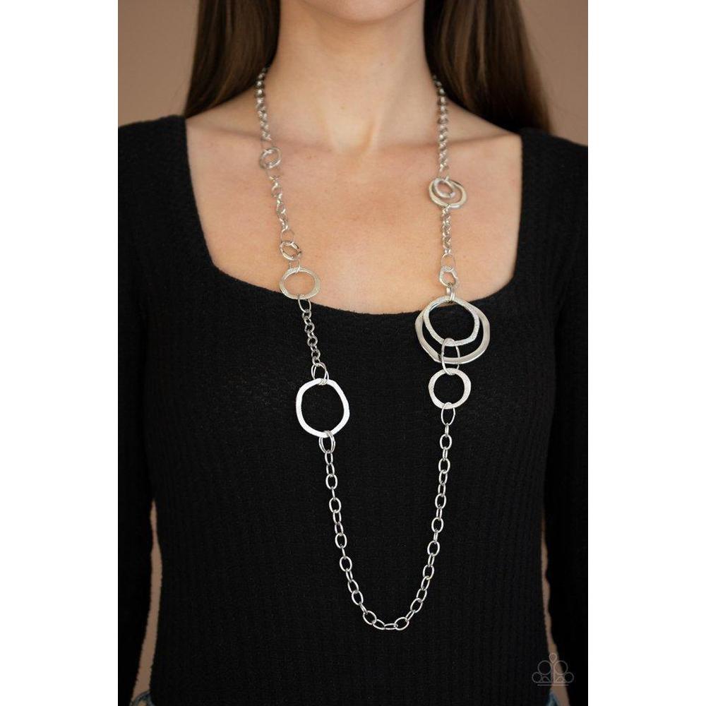 Amped Up Metallics - Silver Necklace - Paparazzi - Dare2bdazzlin N Jewelry