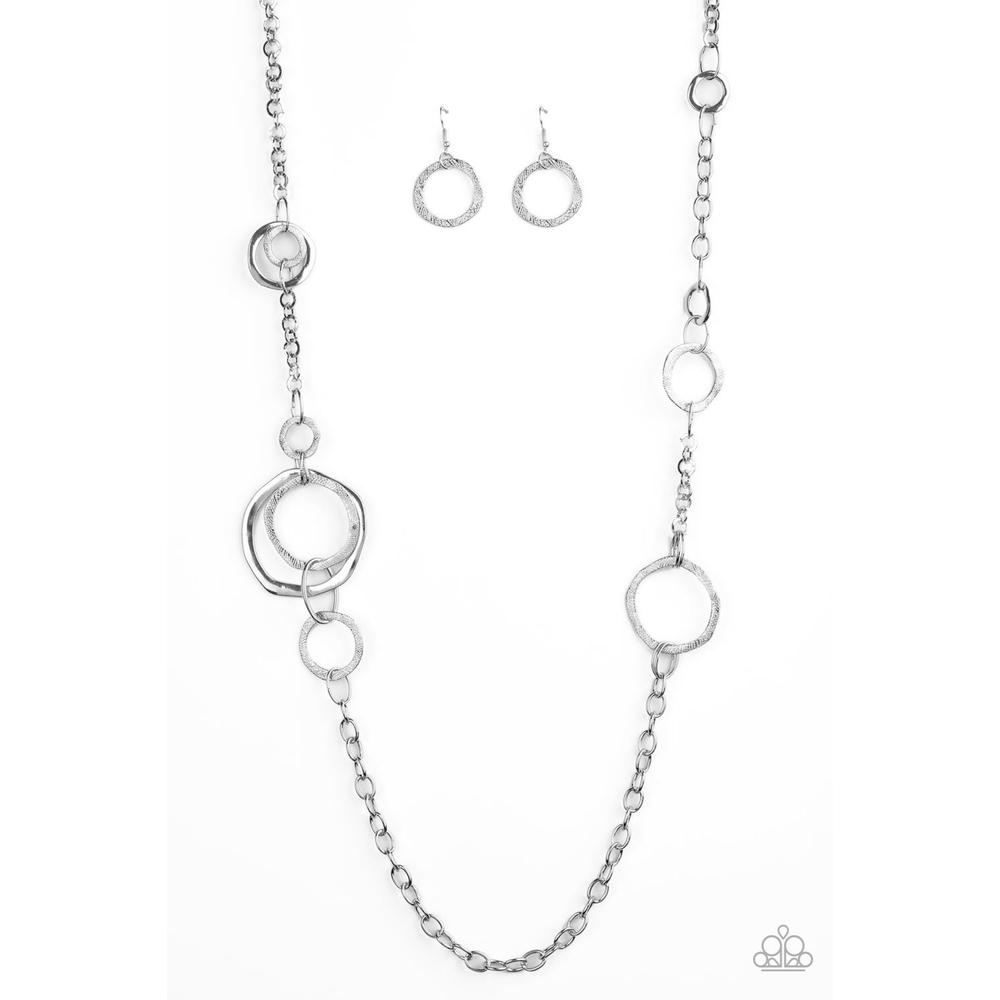 Amped Up Metallics - Silver Necklace - Paparazzi - Dare2bdazzlin N Jewelry