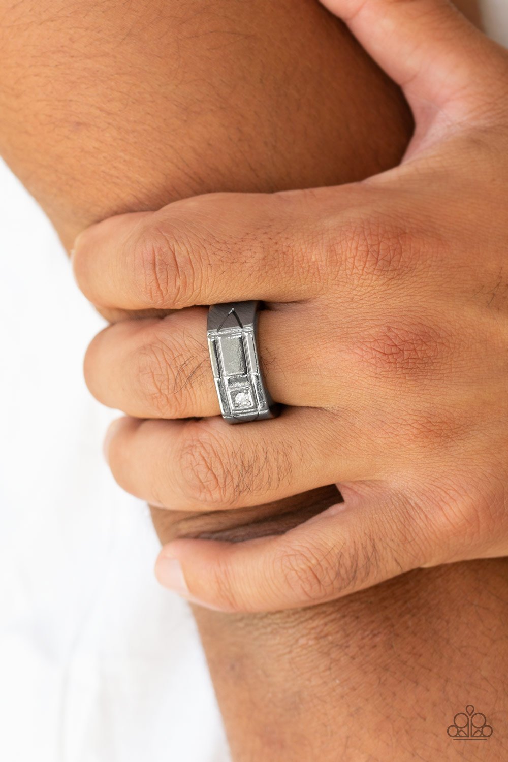 Atlas - Black Ring - Paparazzi - Dare2bdazzlin N Jewelry