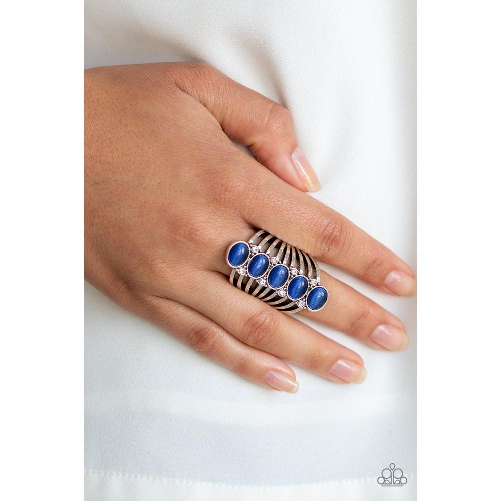 BLING Your Heart Out Blue Ring - Paparazzi - Dare2bdazzlin N Jewelry