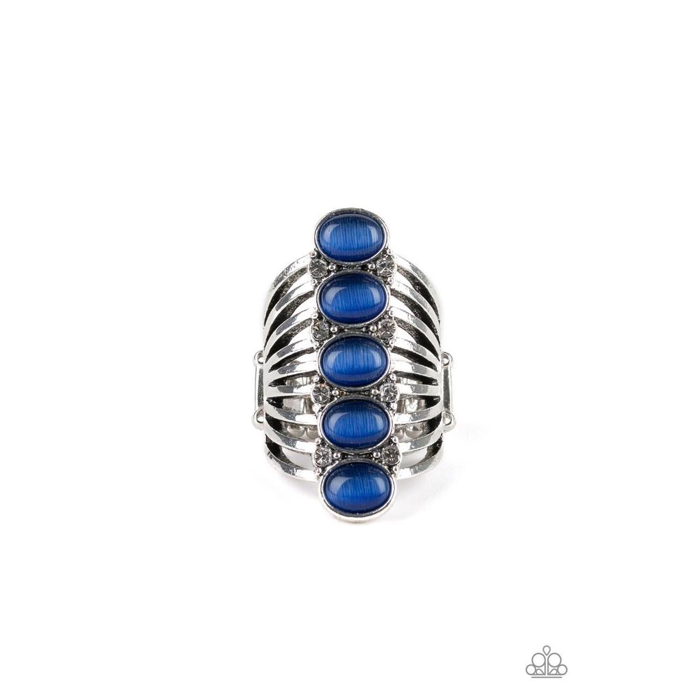 BLING Your Heart Out Blue Ring - Paparazzi - Dare2bdazzlin N Jewelry
