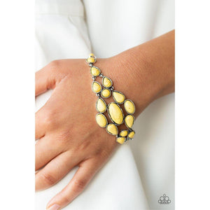 Blooming Prairies Yellow Bracelet - Paparazzi - Dare2bdazzlin N Jewelry