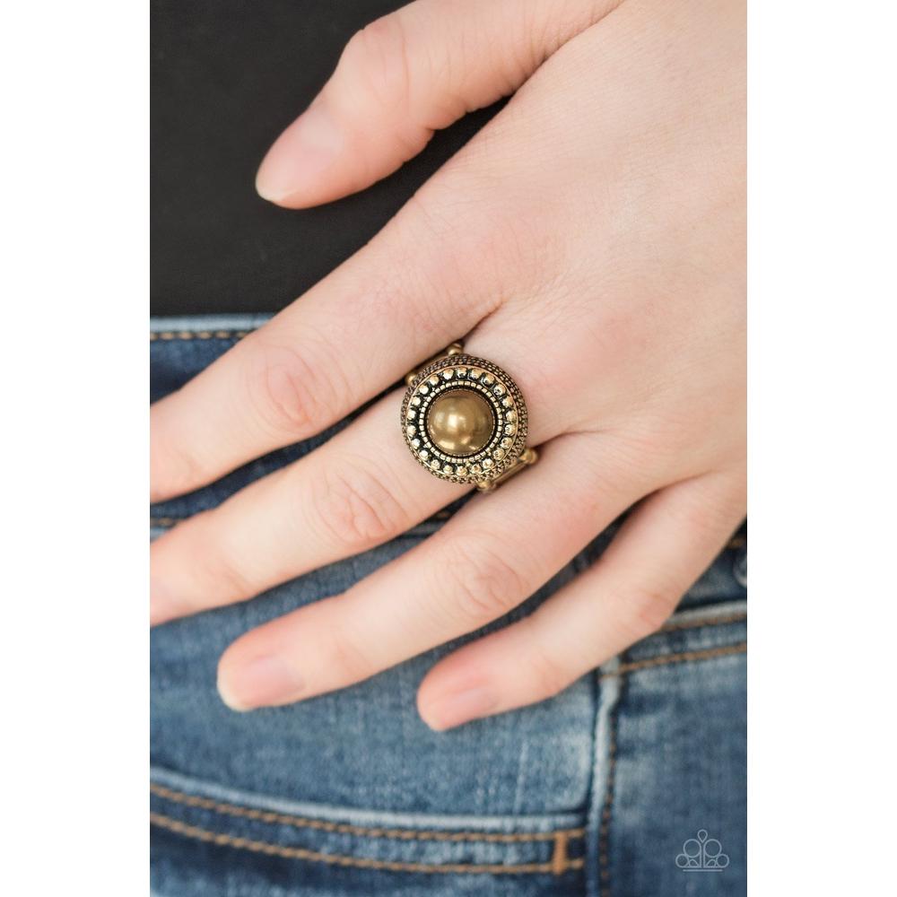 Bronx Beauty - Brass Ring - Paparazzi - Dare2bdazzlin N Jewelry