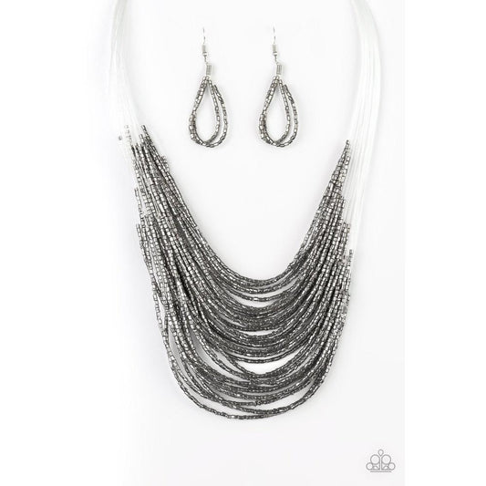 Catwalk Queen Black Necklace - Paparazzi - Dare2bdazzlin N Jewelry