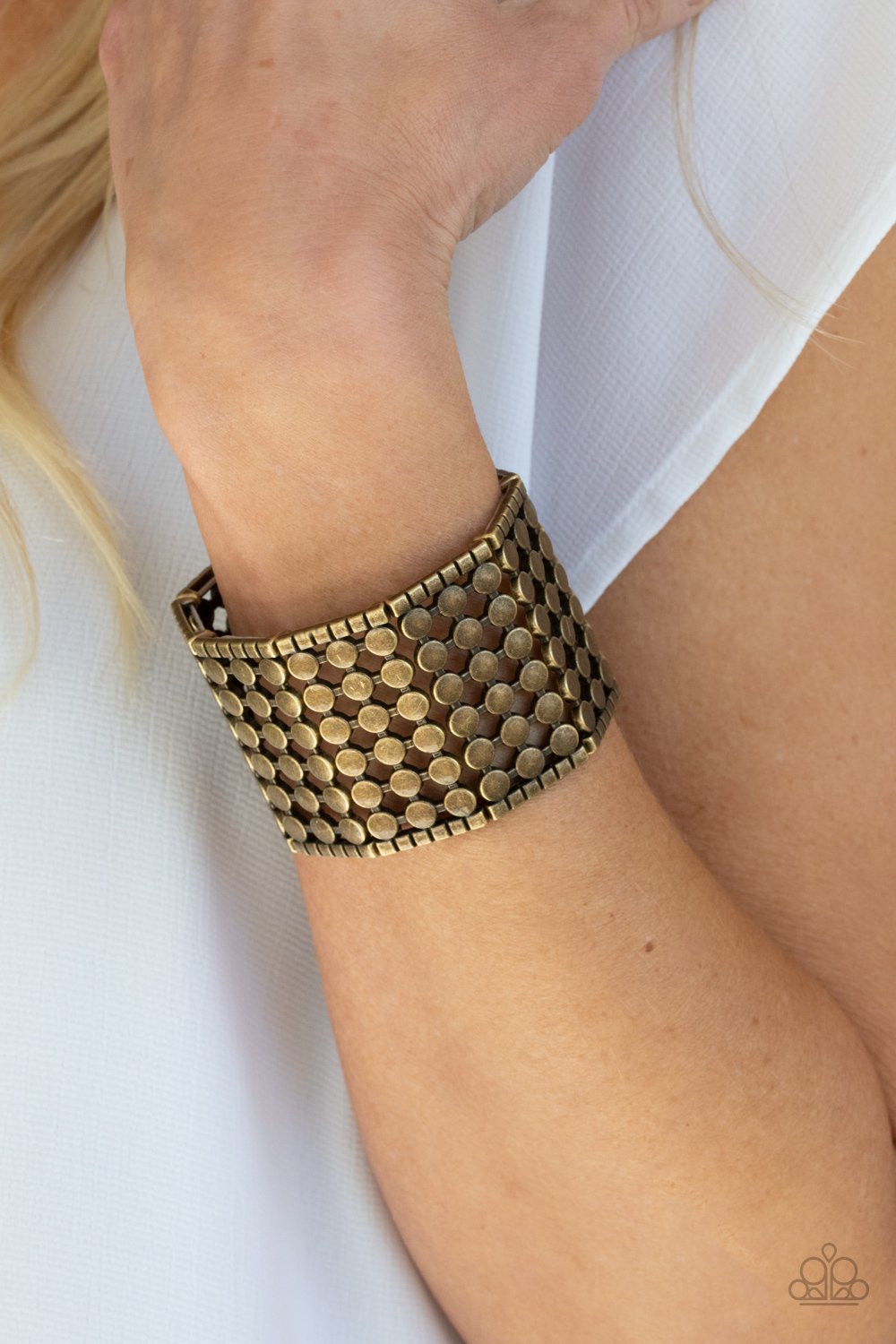 Cool and CONNECTED - Brass Bracelet - Paparazzi - Dare2bdazzlin N Jewelry