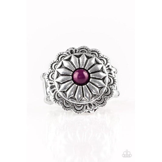 Daringly Daisy - Purple Ring  - Paparazzi - Dare2bdazzlin N Jewelry