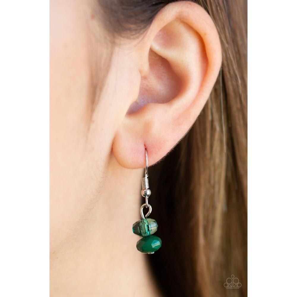Dazzle The Crowd Green Necklace - Paparazzi - Dare2bdazzlin N Jewelry