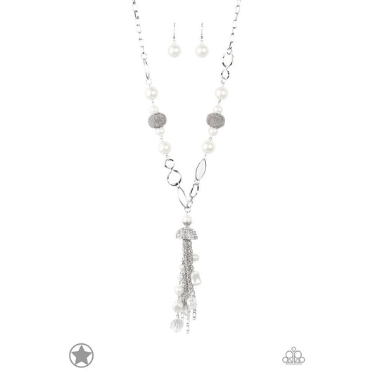Designated Diva - White Necklace - Paparazzi - Dare2bdazzlin N Jewelry