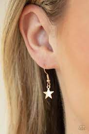 Stellar Stardom Gold Necklace - Paparazzi - Dare2bdazzlin N Jewelry