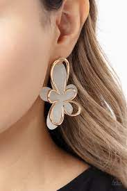 Glimmering Gardens Gold Post Earring - Paparazzi - Dare2bdazzlin N Jewelry