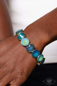 Radiant on Repeat Green Bracelet - Paparazzi - Dare2bdazzlin N Jewelry