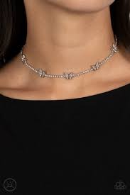 Fluttering Fanatic -  Multi Choker - Paparazzi - Dare2bdazzlin N Jewelry