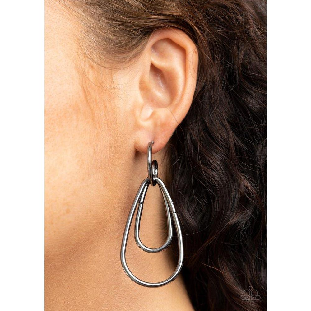 Droppin Drama - Black Earring - Paparazzi - Dare2bdazzlin N Jewelry