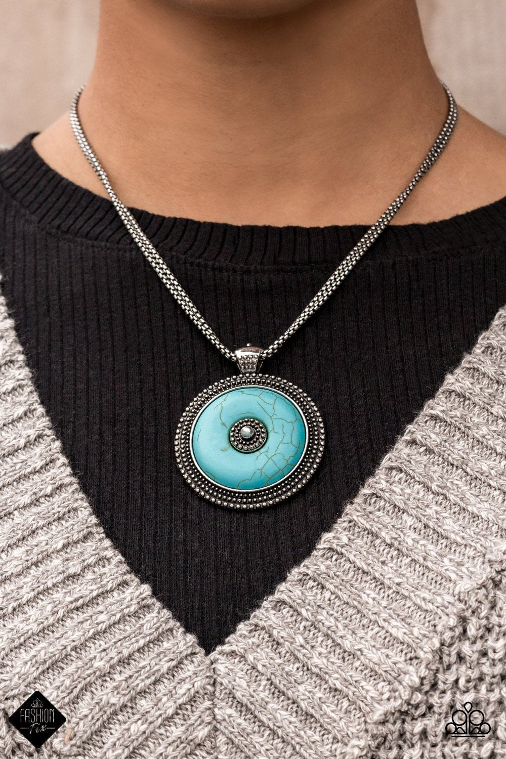EPICENTER of Attention - Blue Necklace - Paparazzi - Dare2bdazzlin N Jewelry