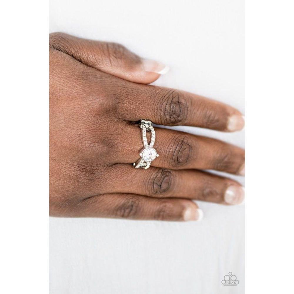 Ever Elegant White Ring - Paparazzi - Paparazzi - Dare2bdazzlin N Jewelry