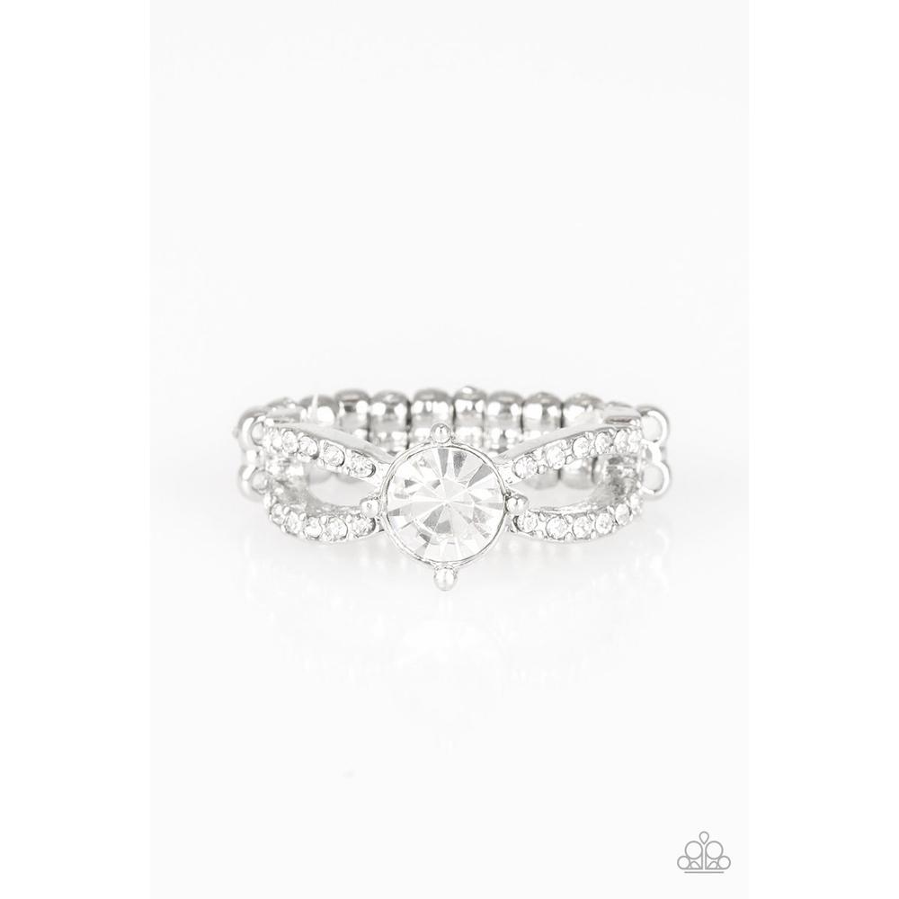 Ever Elegant White Ring - Paparazzi - Paparazzi - Dare2bdazzlin N Jewelry
