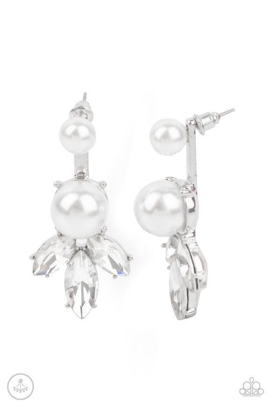 Extra Elite White Post Earring - Paparazzi - Dare2bdazzlin N Jewelry