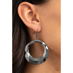 Fiercely Faceted - Black Earring - Paparazzi - Dare2bdazzlin N Jewelry