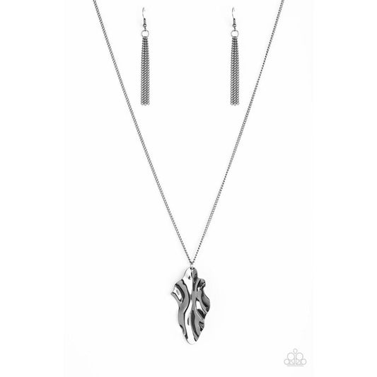 Fiercely Fall Black Necklace - Paparazzi - Dare2bdazzlin N Jewelry