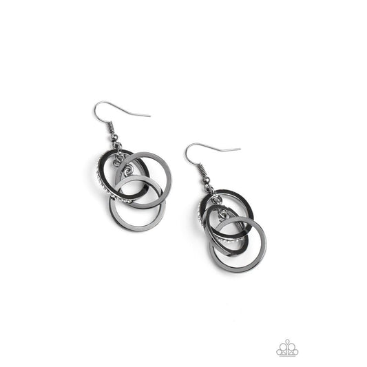 Fiercely Fashionable Black Earring - Paparazzi - Dare2bdazzlin N Jewelry