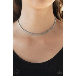 Flat Out Fierce - Silver Necklace - Paparazzi - Dare2bdazzlin N Jewelry