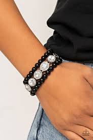 Flawlessly Flattering Black Bracelet - Paparazzi - Dare2bdazzlin N Jewelry