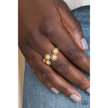 Load image into Gallery viewer, Foxy Fabulous - Yellow Ring - Paparazzi - Dare2bdazzlin N Jewelry
