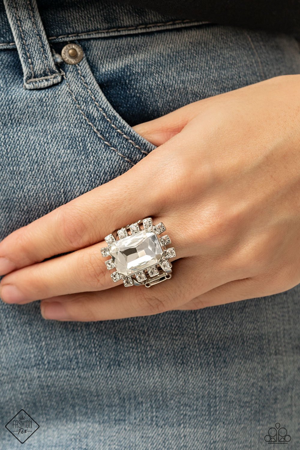 Galactic Glamour - White Ring - Paparazzi - Dare2bdazzlin N Jewelry