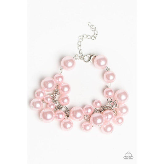 Girls in Pearls Pink Bracelet - Paparazzi - Dare2bdazzlin N Jewelry