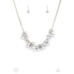 Glam Queen Silver Necklace - Paparazzi - Dare2bdazzlin N Jewelry
