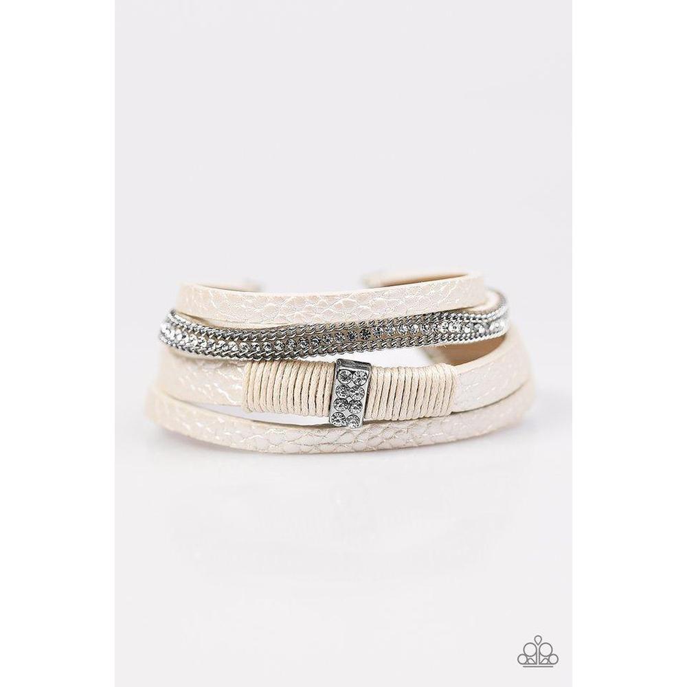 Glamor-azzi - White Bracelet - Paparazzi - Dare2bdazzlin N Jewelry