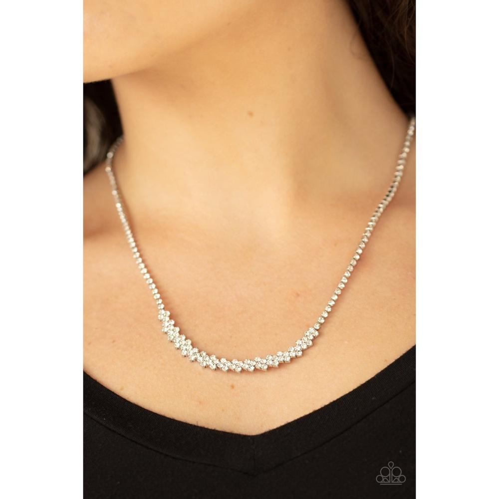 Glamour Glow - White Necklace - Paparazzi - Dare2bdazzlin N Jewelry
