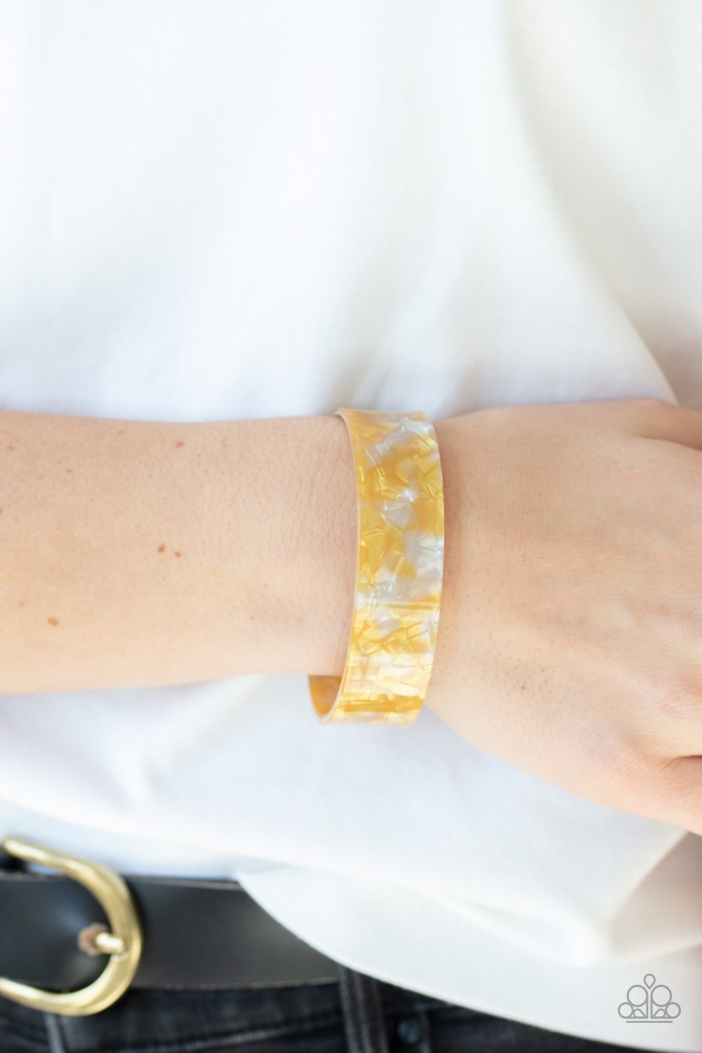 Glaze Daze - Yellow Bracelet - Paparazzi - Dare2bdazzlin N Jewelry
