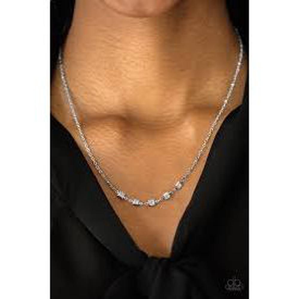 GLEAM World - White Necklace - Paparazzi - Dare2bdazzlin N Jewelry