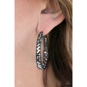 GLITZY By Association - Black Earrings - Paparazzi - Dare2bdazzlin N Jewelry