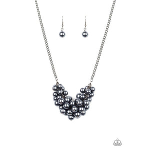 Grandiose Glimmer - Black Necklace - Paparazzi - Dare2bdazzlin N Jewelry