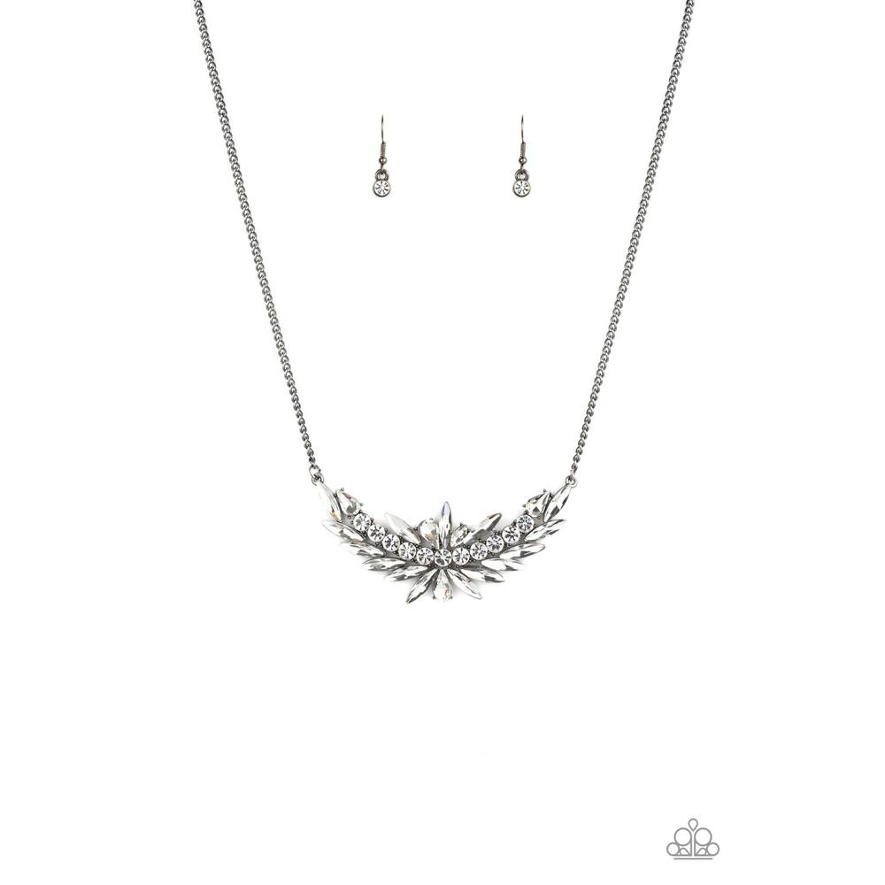 HEIRS and Graces Black Necklace - Paparazzi - Dare2bdazzlin N Jewelry
