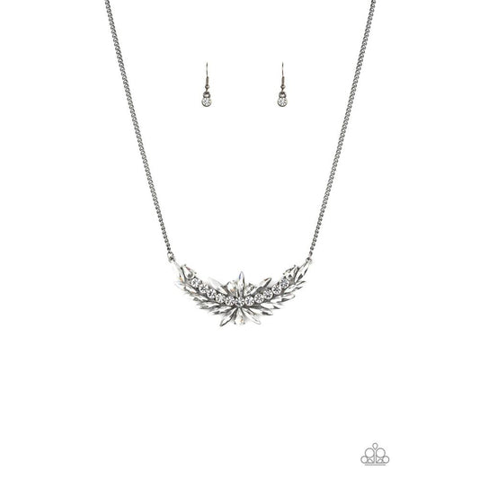 HEIRS and Graces Black Necklace - Paparazzi - Dare2bdazzlin N Jewelry