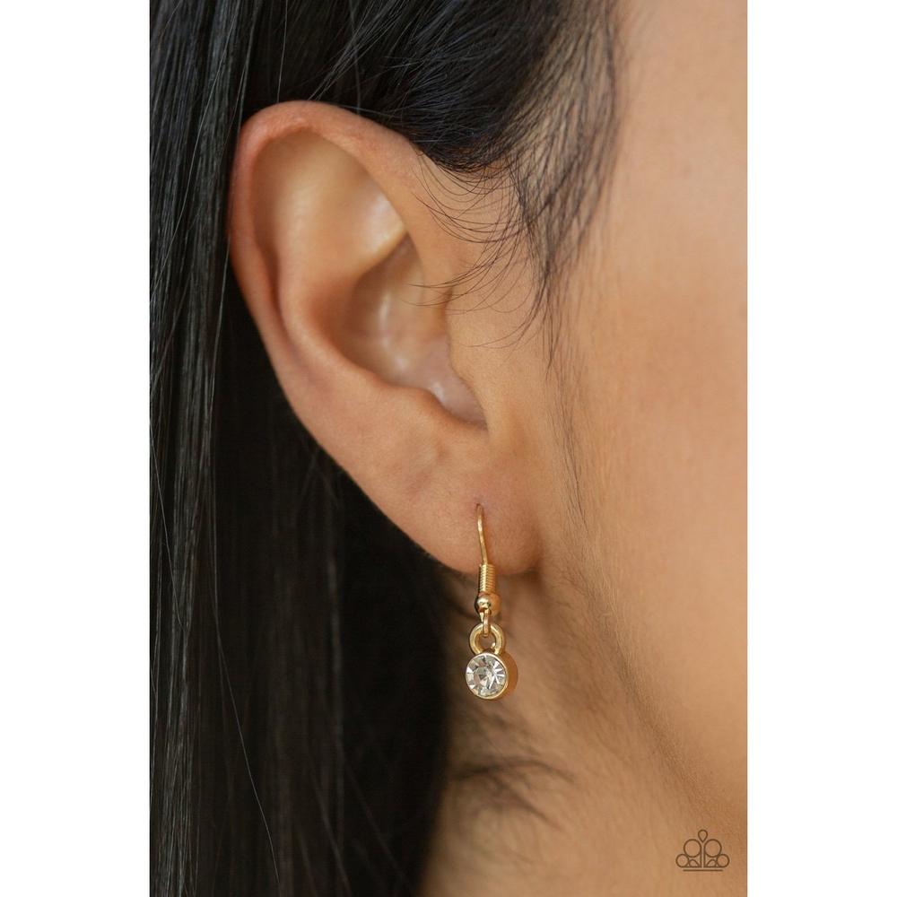 HEIRS and  Graces - Gold Necklace - Paparazzi - Dare2bdazzlin N Jewelry