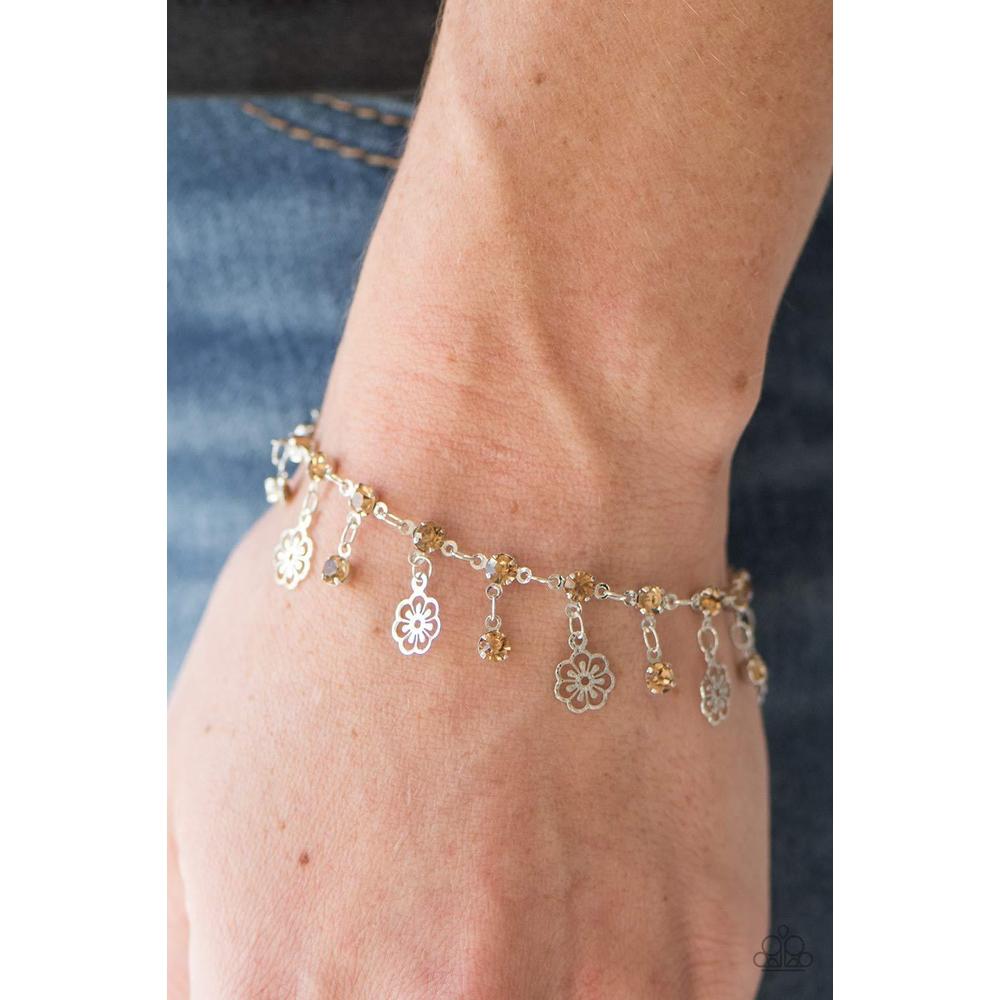Hibiscus Breeze - Brown Bracelet - Paparazzi - Dare2bdazzlin N Jewelry