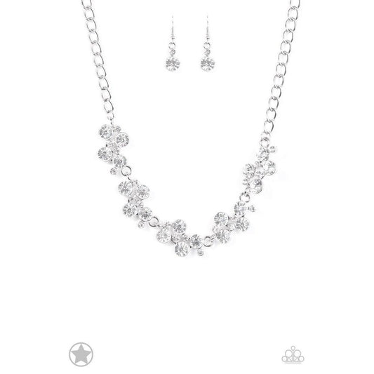 Hollywood Hills Necklace - Paparazzi - Dare2bdazzlin N Jewelry