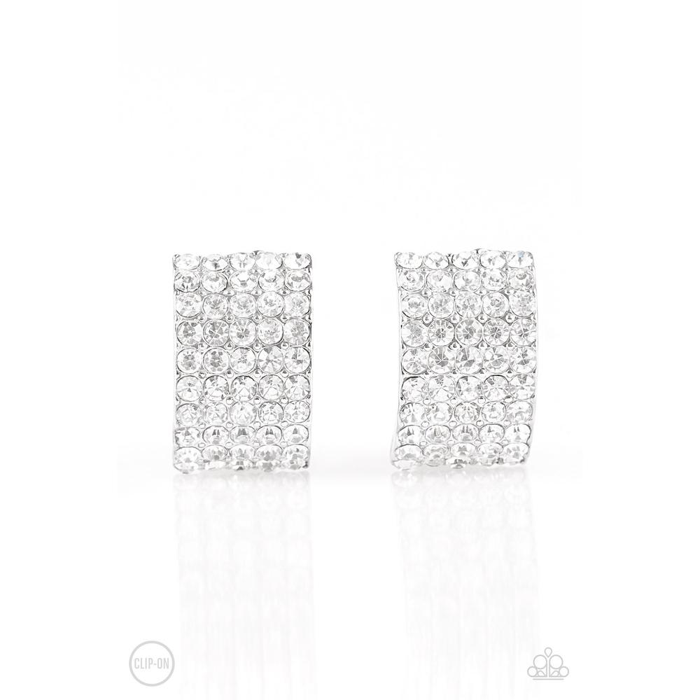 Hollywood Hotshot Earrings - Paparazzi - Dare2bdazzlin N Jewelry