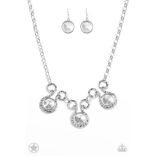 Hypnotized - Silver Necklace - Paparazzi - Dare2bdazzlin N Jewelry