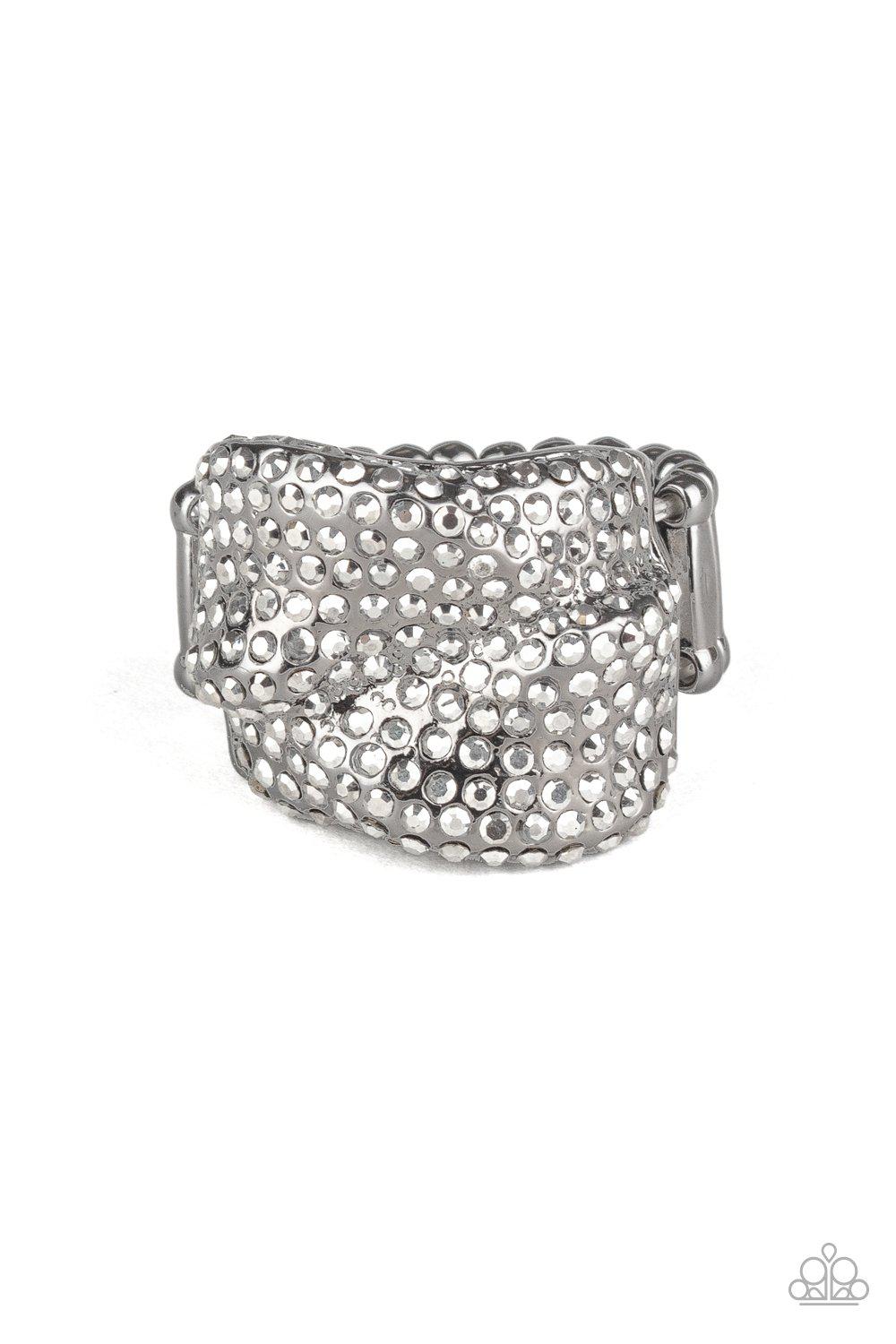 Imperial Industrialism - Black Ring - Paparazzi - Dare2bdazzlin N Jewelry