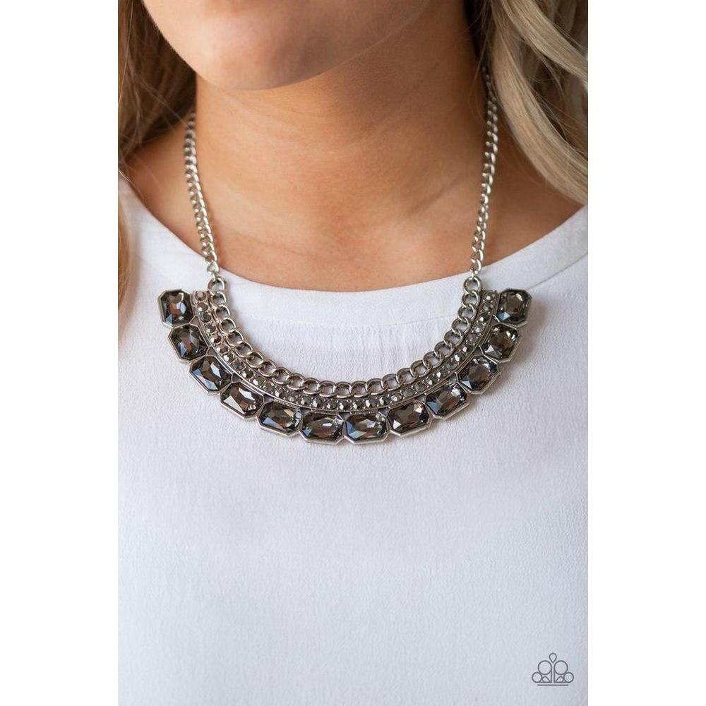 Killer Knockout Silver Necklace - Paparazzi - Dare2bdazzlin N Jewelry