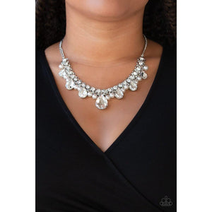 Knockout Queen - White Necklace - Paparazzi - Dare2bdazzlin N Jewelry